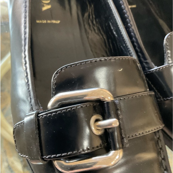 Prada Loafer, black, low heel, Classic! Great Condition! Size 38.5 / 8 - Picture 14 of 16